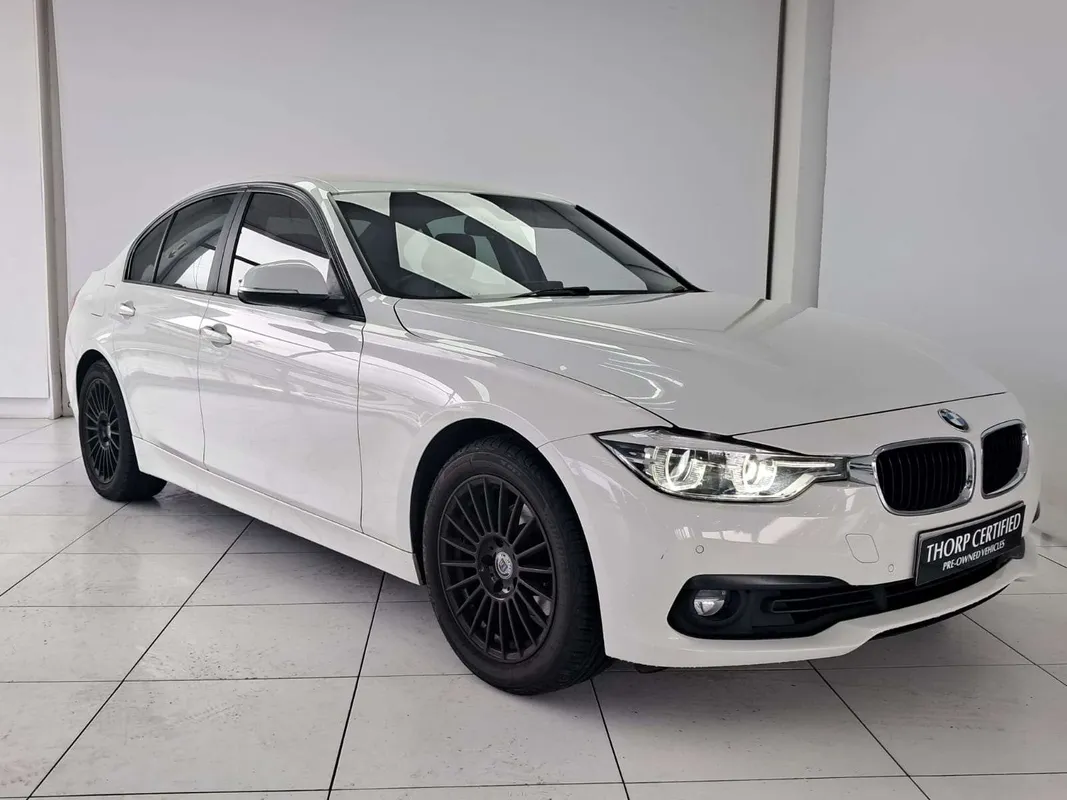 BMW 320i auto