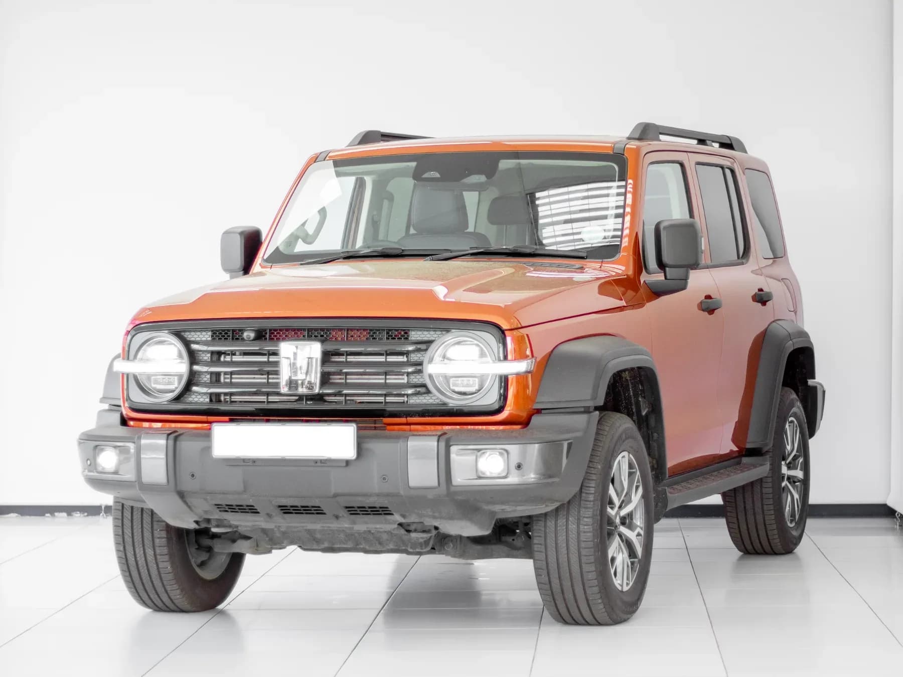 2026 GWM Tank 300 2.4T Luxury 4x2