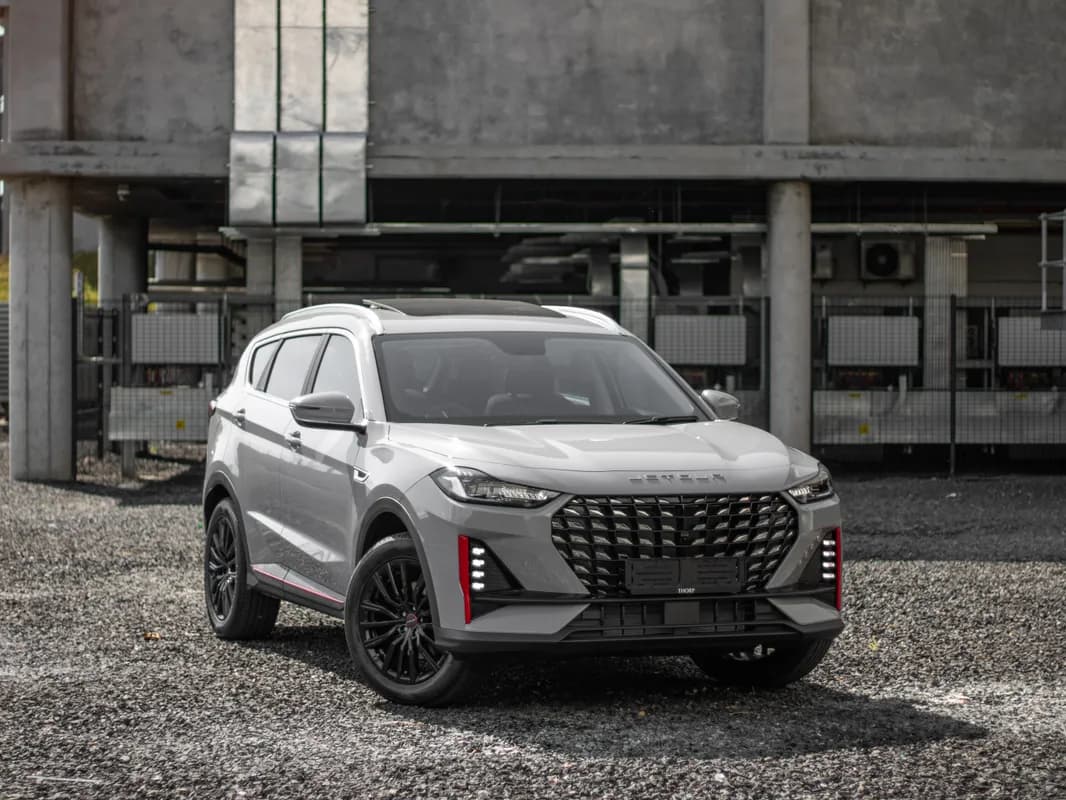 Jetour X70 Plus 1.5T Deluxe