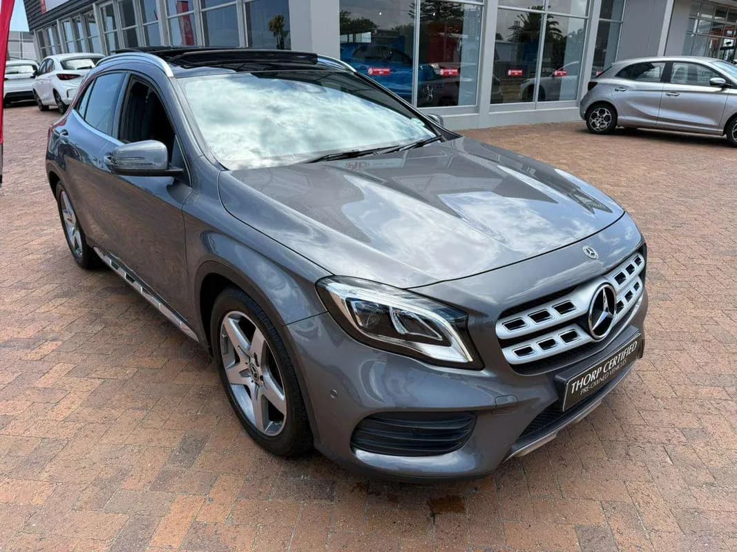 Mercedes-Benz GLA200 auto