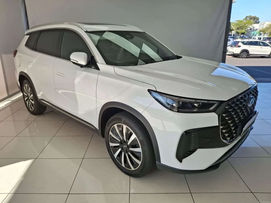 Chery Tiggo 8 1.5T CSH Apex DHT (PHEV)